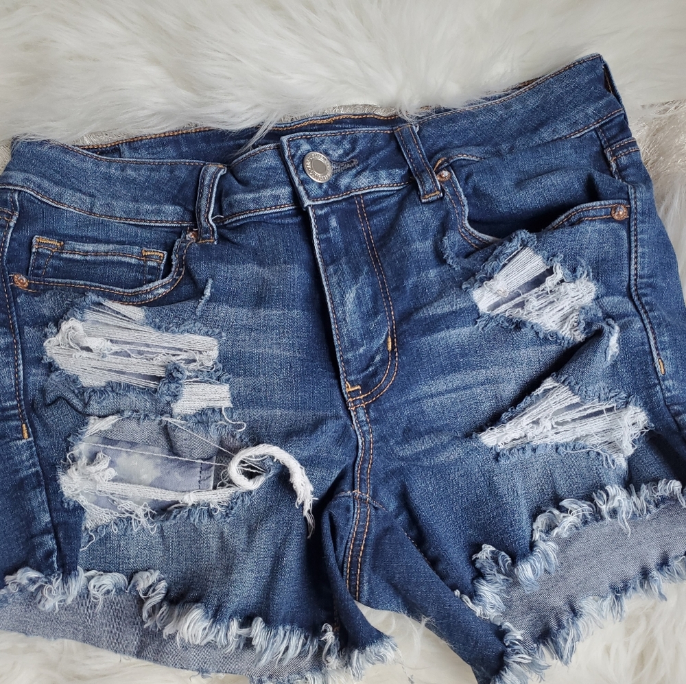 Women's American Eagle Distressed Shorts